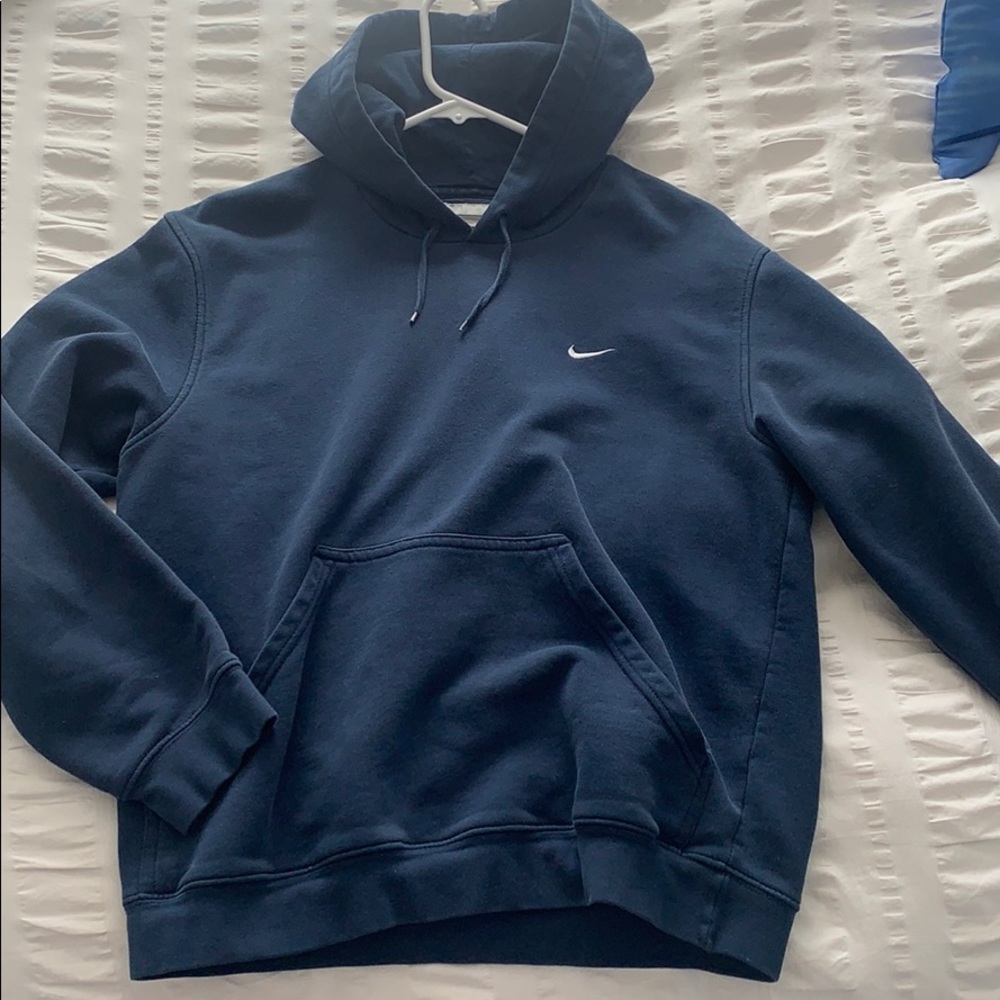 Navy Vintage Nike hoodie